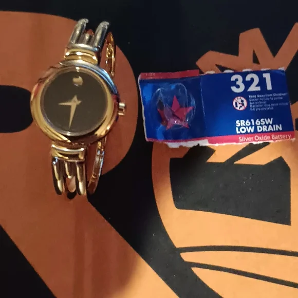 Movado Harmony Watch Like New Running Great - Picture 2 of 7